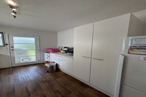 Photo of property in 1/6a Poseidon Place, Half Moon Bay, Auckland, 2012