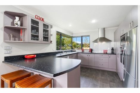 Photo of property in 124 William Brittan Avenue, Halswell, Christchurch, 8025