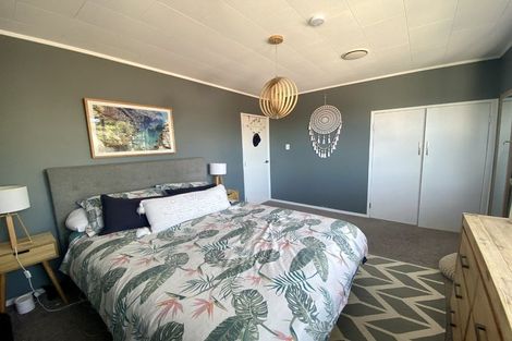 Photo of property in 14 Orton Street, Glenfield, Auckland, 0627