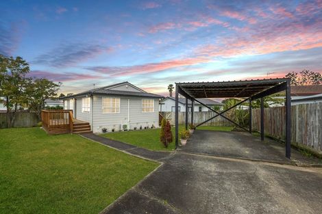 Photo of property in 11 Janese Place, Weymouth, Auckland, 2103