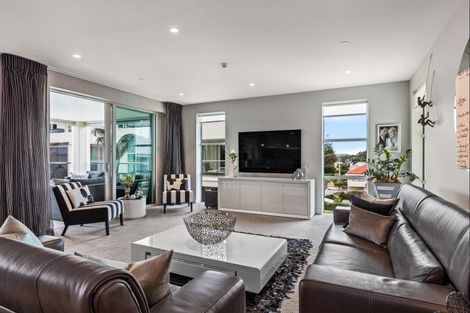 Photo of property in 12/383 Hibiscus Coast Highway, Orewa, 0931