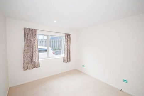 Photo of property in 56a Titoki Street, Te Atatu Peninsula, Auckland, 0610