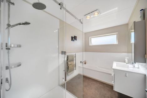 Photo of property in 32 Piopio Street, Te Anau, 9600