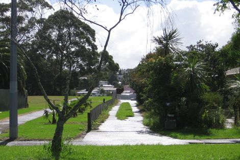 Photo of property in 1/76 Universal Drive, Henderson, Auckland, 0610