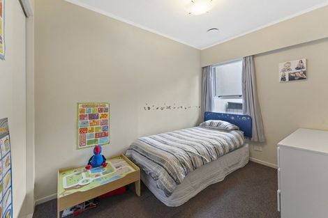 Photo of property in 5a Julia Place, Tawa, Wellington, 5028