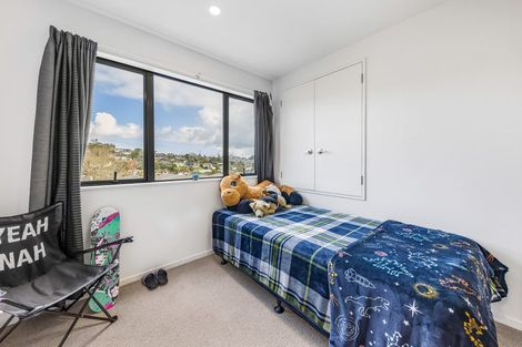 Photo of property in Rf202b, 19/18 Hewlett Road, Massey, Auckland, 0614