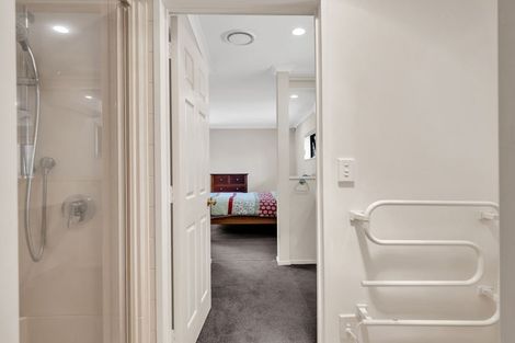 Photo of property in 13 Guernsey Place, Grandview Heights, Hamilton, 3200