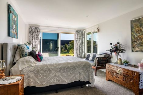 Photo of property in 10 Harold Place, Stoke, Nelson, 7011