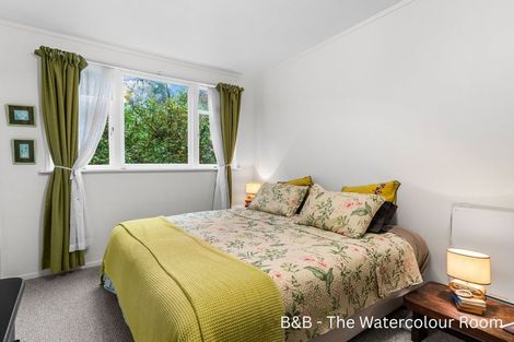 Photo of property in Saddlery Cottage, 3245 Paparoa-oakleigh Road, Paparoa, 0571