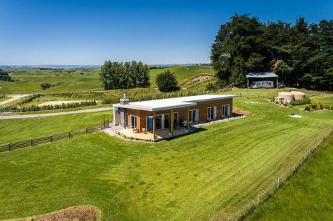 Photo of property in 2658 Taihape Road, Sherenden, Hastings, 4179
