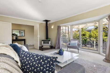 Photo of property in 11 Fielding Crescent, Farm Cove, Auckland, 2012