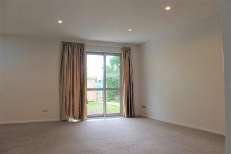 Photo of property in 12a Gibbs Road, Manurewa, Auckland, 2102