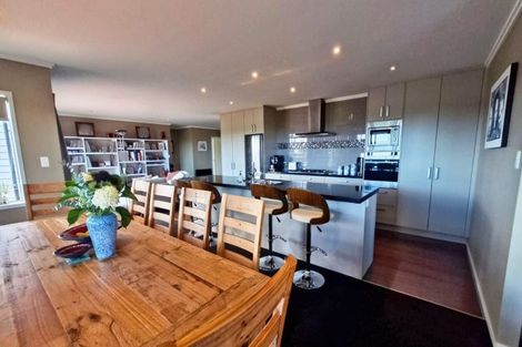 Photo of property in 1 Wilson Road, Urenui, 4375