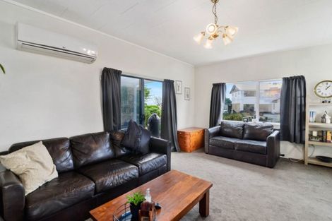 Photo of property in 4 Mansfield Road, Owhata, Rotorua, 3010