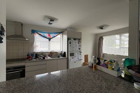 Photo of property in 2/63 John Walker Drive, Manurewa, Auckland, 2102