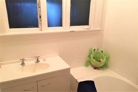 Photo of property in 235 Bower Avenue, North New Brighton, Christchurch, 8083