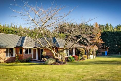 Photo of property in 29 Scarlet Oak Drive, West Melton, Christchurch, 7671