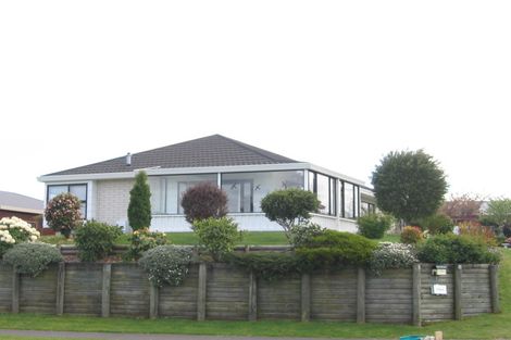 Photo of property in 88 Harvey Street, Waipahihi, Taupo, 3330