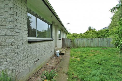 Photo of property in 23 Clyde Street, Utuhina, Rotorua, 3015