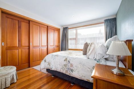 Photo of property in 72 Woodbury Street, Russley, Christchurch, 8042