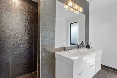 Photo of property in 61 Sutherland Drive, Kaiapoi, 7630