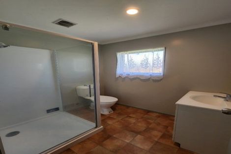 Photo of property in 8 Rembrandt Place, Opaheke, Papakura, 2113