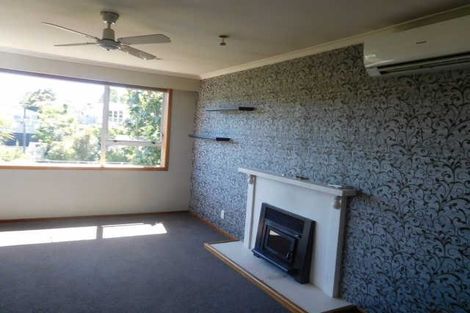Photo of property in 6 Whakawhiti Street, Marfell, New Plymouth, 4310