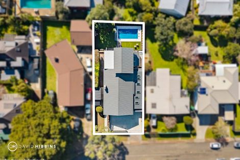 Photo of property in 11 Stanaway Street, Hillcrest, Auckland, 0627