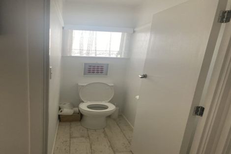 Photo of property in 1/11 Northumberland Avenue, Hauraki, Auckland, 0622