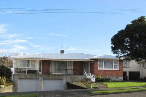 Photo of property in 34 Highbury Drive, Levin, 5510