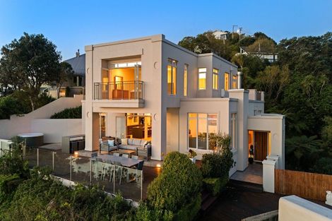 Photo of property in 117 Marine Drive, Sorrento Bay, Lower Hutt, 5013