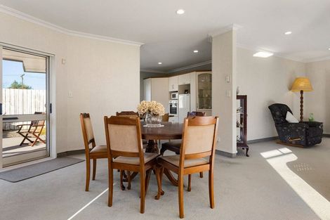 Photo of property in 12 Mirbeck Avenue, Cambridge, 3434