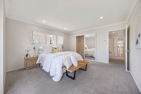 Photo of property in 16 Tornado Place, West Harbour, Auckland, 0618