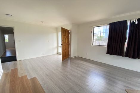 Photo of property in 43 Luanda Drive, Ranui, Auckland, 0612