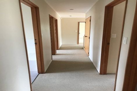 Photo of property in 1/1 Bass Street, West Harbour, Auckland, 0618