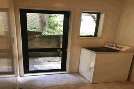 Photo of property in 1/14 Clematis Avenue, Murrays Bay, Auckland, 0630