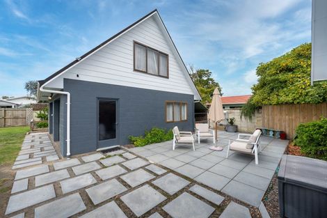 Photo of property in 609 Roberts Street, Hastings, 4122