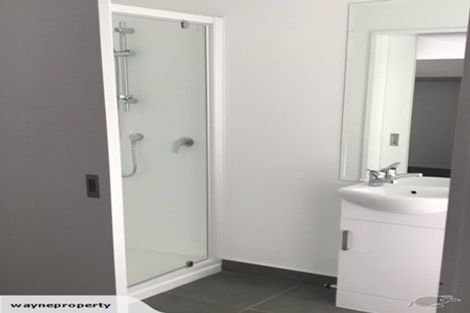 Photo of property in 84 Avenue Road, Otahuhu, Auckland, 1062