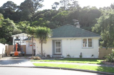 Photo of property in 8 Frethey Grove, Naenae, Lower Hutt, 5011