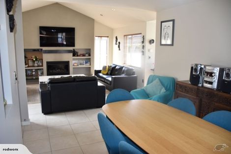 Photo of property in 11 Park Lane, Greenmeadows, Napier, 4112