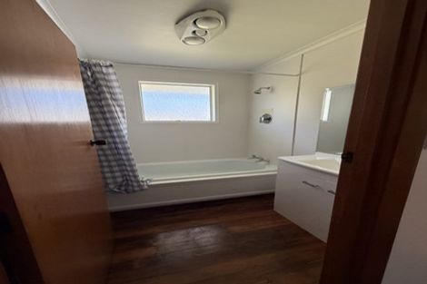 Photo of property in 1/49 Waimea Terrace, Beckenham, Christchurch, 8023
