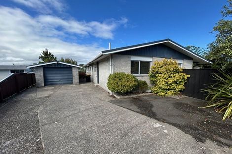 Photo of property in 26 Disraeli Street, Westport, 7825