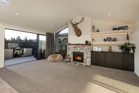 Photo of property in 41 Avalon Station Drive, Wanaka, 9305