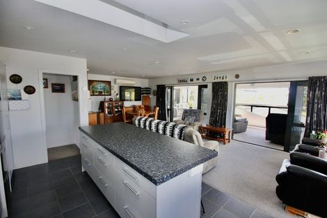 Photo of property in 3 Marlin Street, Whitianga, 3510