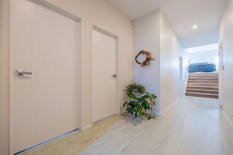 Photo of property in 15 Kaipuke Crescent, Gulf Harbour, Whangaparaoa, 0930