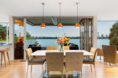 Photo of property in 5/26 Otakau Road, Milford, Auckland, 0620