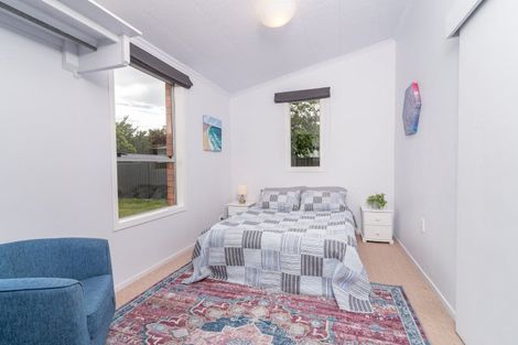 Photo of property in 6 North Foreland Street, Waihola, Milton, 9073