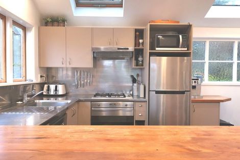 Photo of property in 100 Farnham Street, Mornington, Wellington, 6021