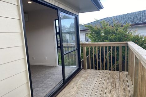 Photo of property in 33 Aronia Way, Goodwood Heights, Auckland, 2105