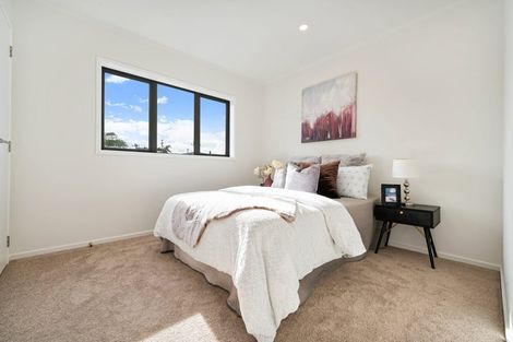 Photo of property in 3/433a East Coast Road, Mairangi Bay, Auckland, 0630